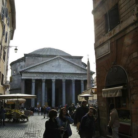 Ferienwohnung Pantheon Domus Valentino Rom Exterior foto