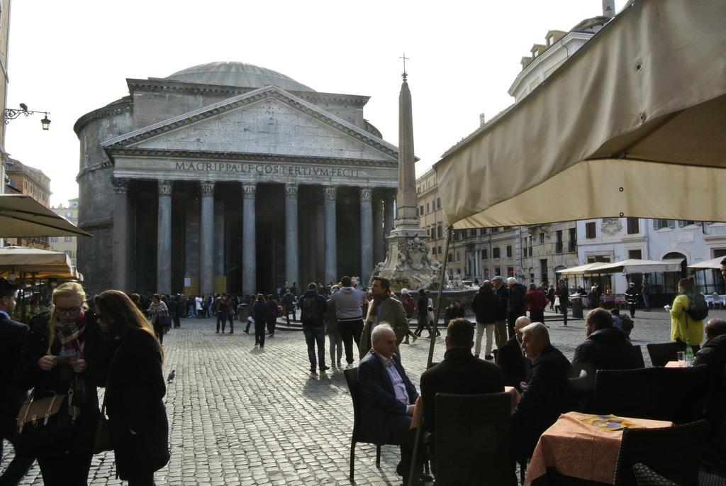 Ferienwohnung Pantheon Domus Valentino Rom Exterior foto
